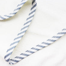 Load image into Gallery viewer, BebeZar 100% Bamboo Hooded Towel And Washcloth Set - Gray